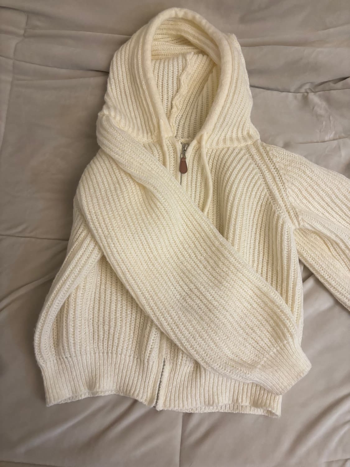 아이보리 니트 후드 집업 상품이미지1