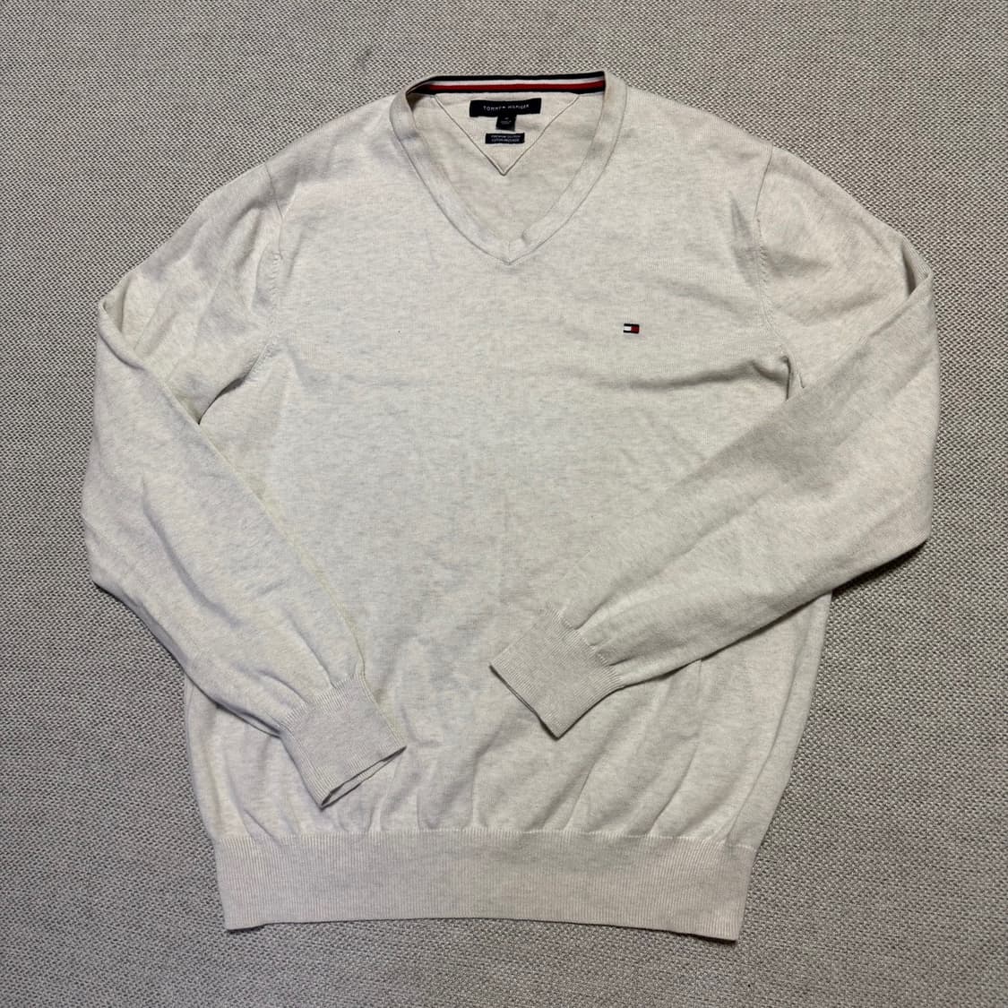 타미힐피거 브이넥 니트 상품이미지1