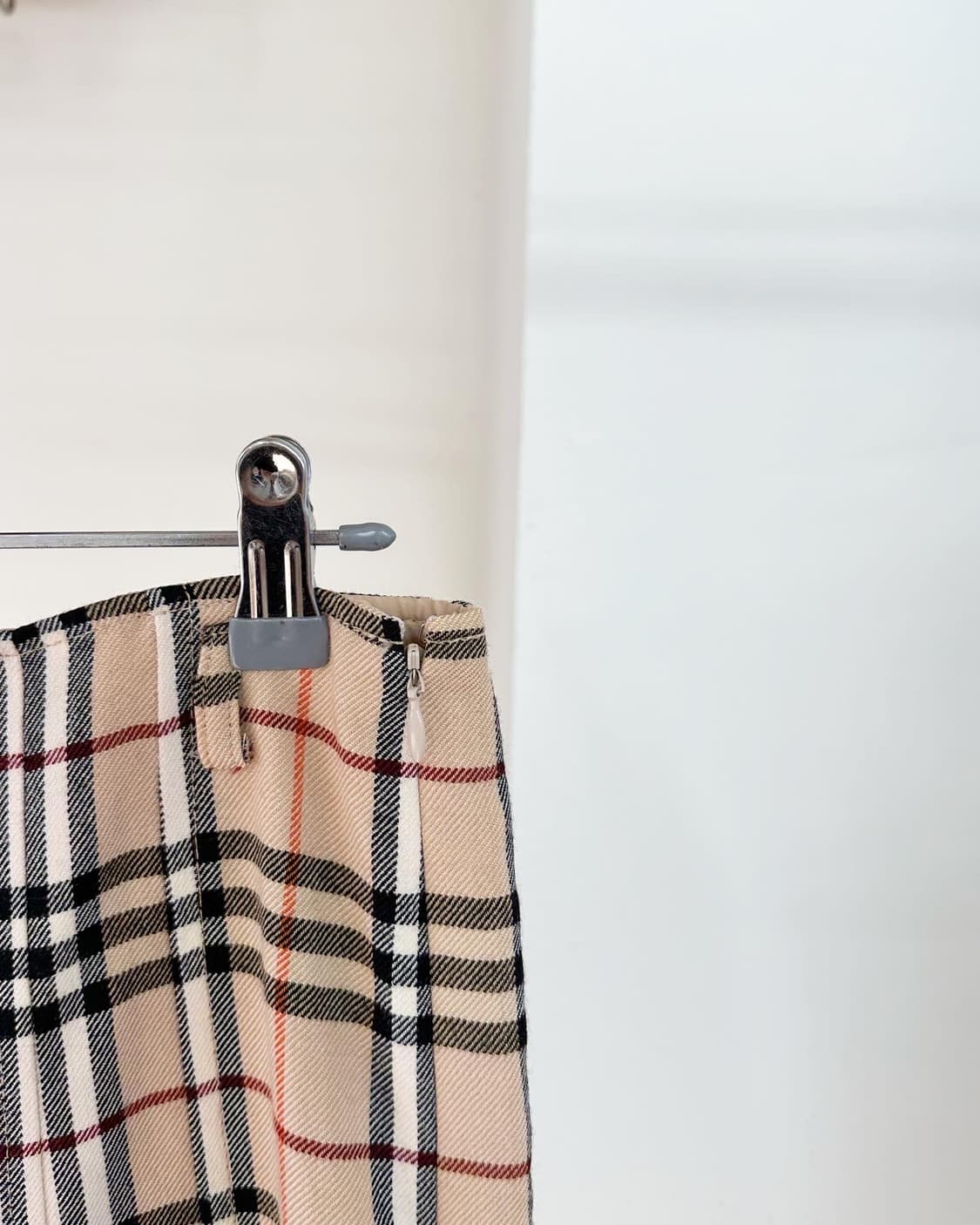 버버리 체크 플리츠 스커트 상품이미지4