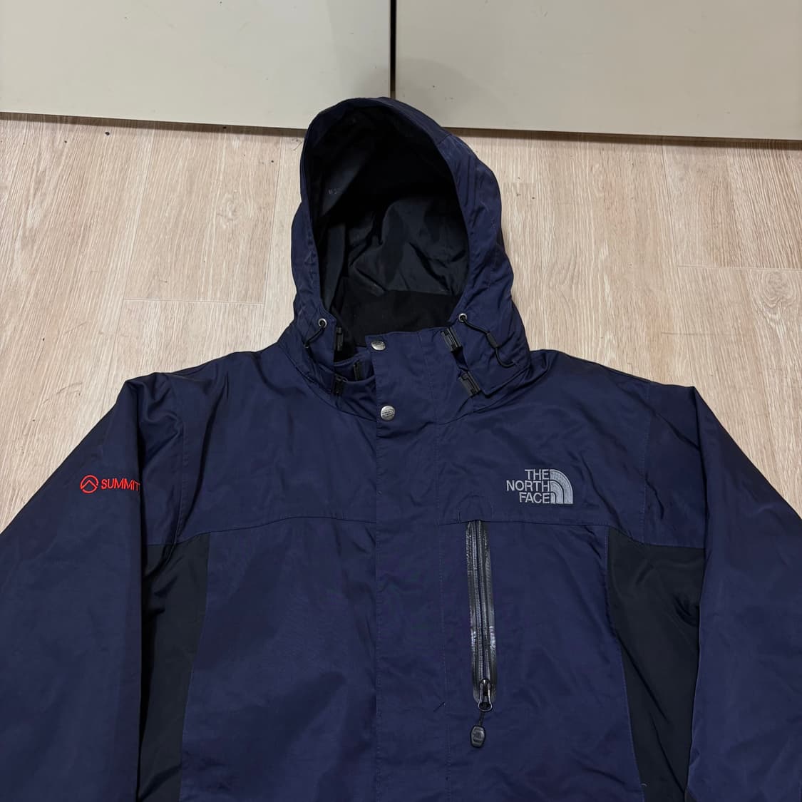 노스페이스 써밋시리즈 고어텍스 후드 바람막이 자켓 M  상품이미지2