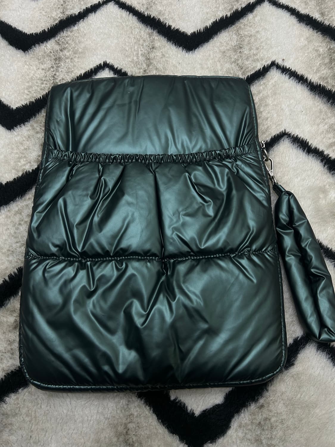 스타벅스 퀄팅 노트북 파우치/딥그린 상품이미지3