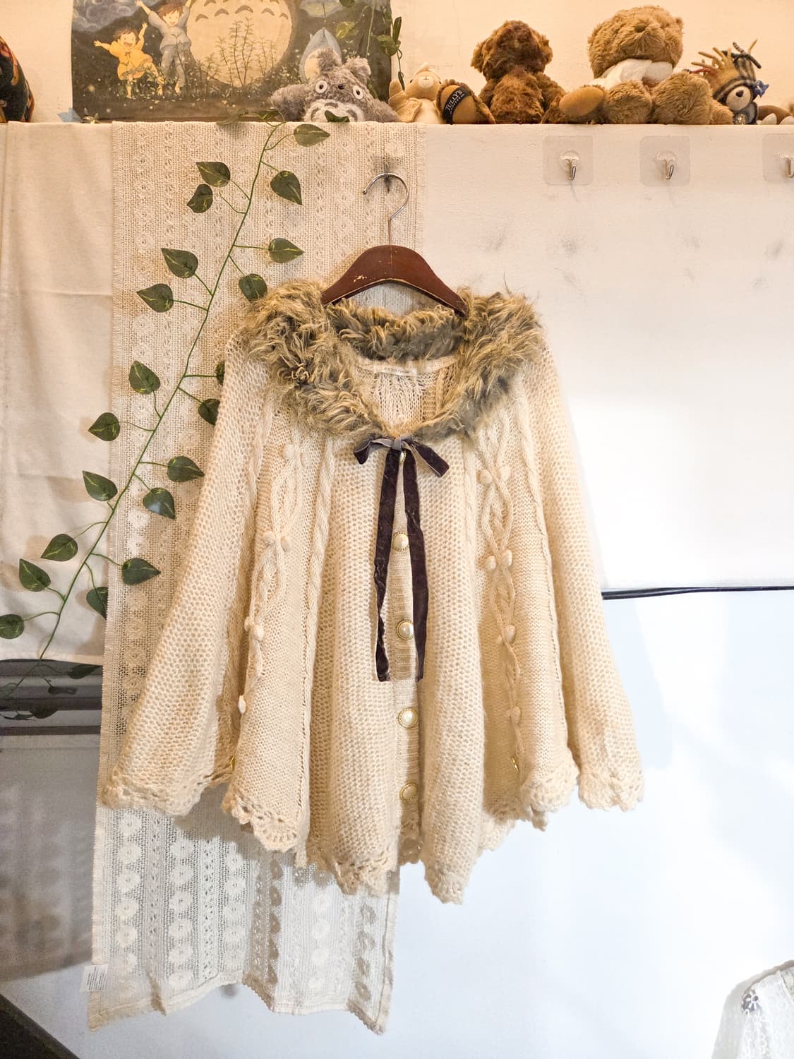 axes femme 러블리 케이프 가디건 상품이미지1