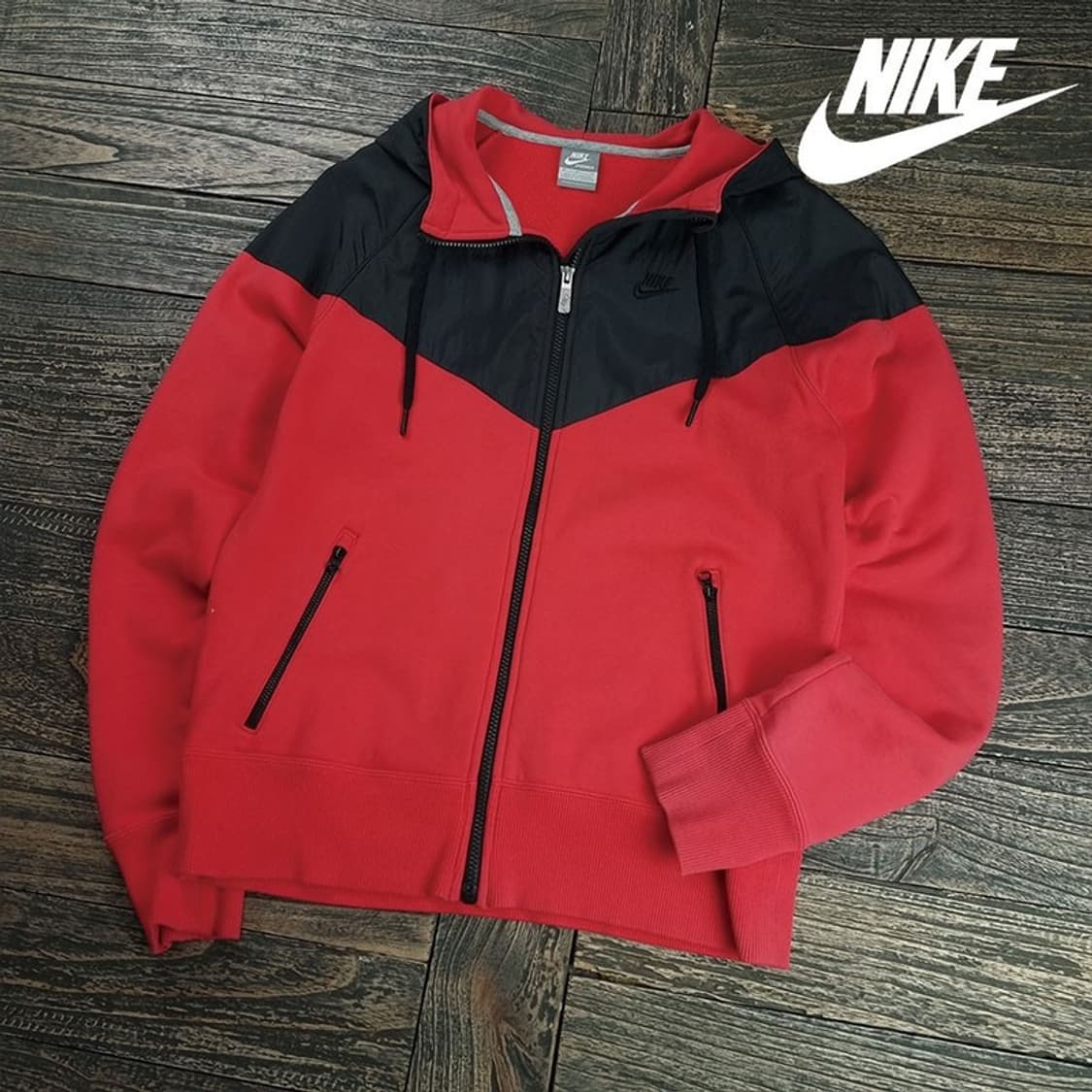 [나이키] 로고 자수 후드 집업 레드 M19370 상품이미지1