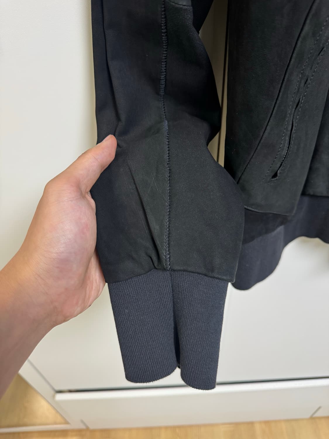 트랜짓/ 램스킨 블랙 봄버 자켓/95-100 상품이미지2