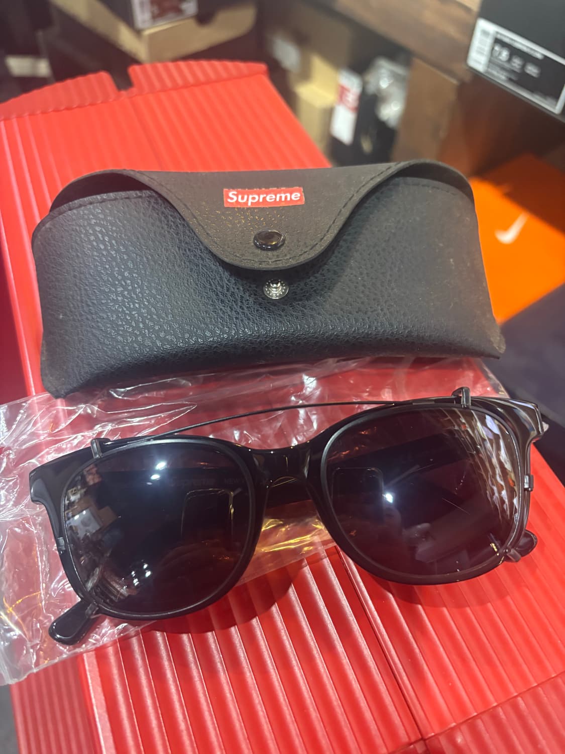 슈프림 선글라스14ss 상품이미지2