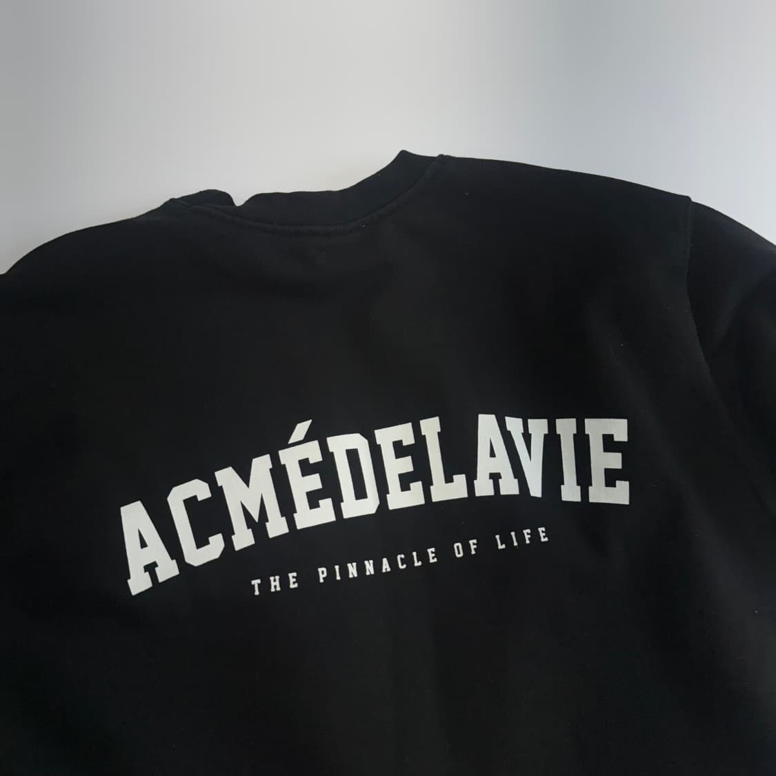 Acmedelavie 아크메드라비 백로고 블랙 맨투맨 상품이미지5