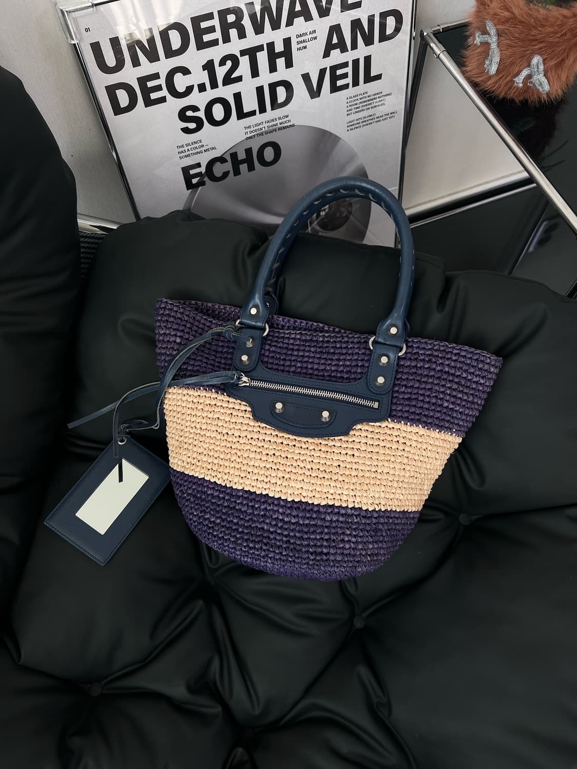 발렌시아가 라피아 파니에 숄더백 상품이미지2