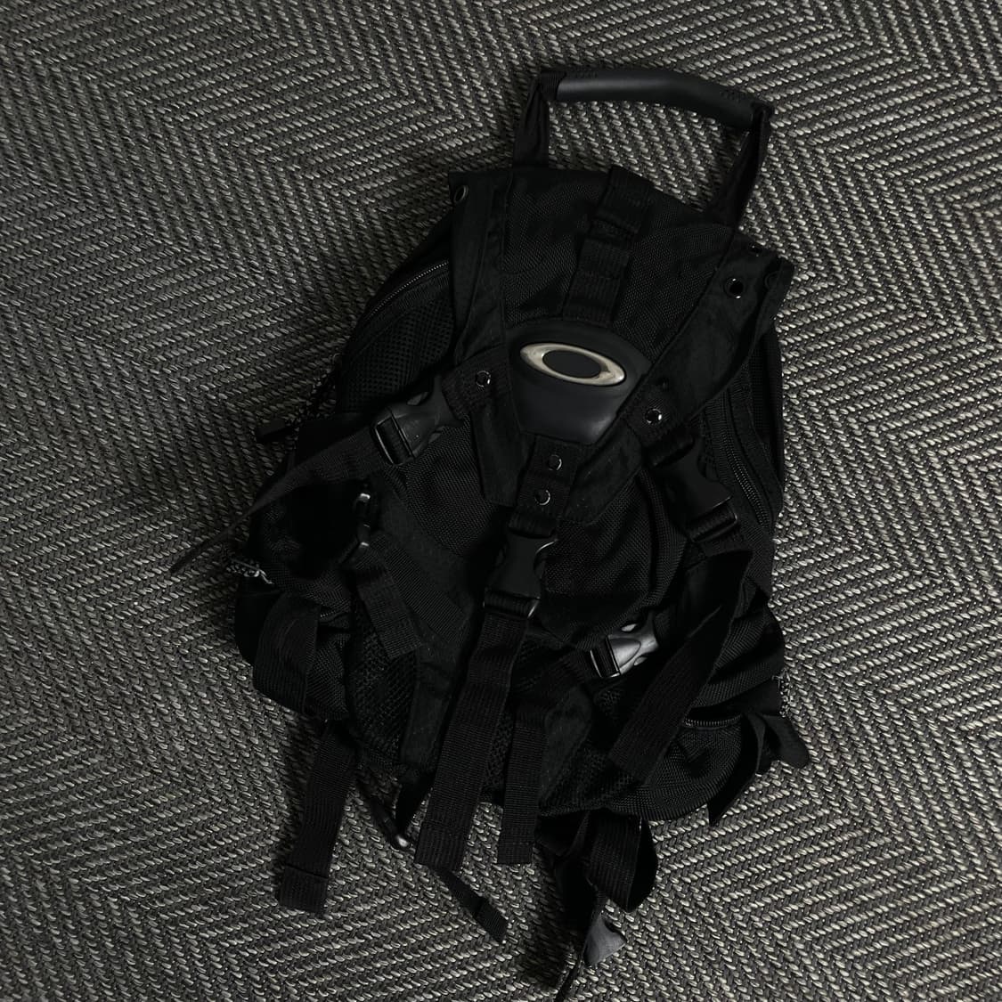 오클리 아이콘 3.0 테크니컬 테크 백팩 y 3397 상품이미지1