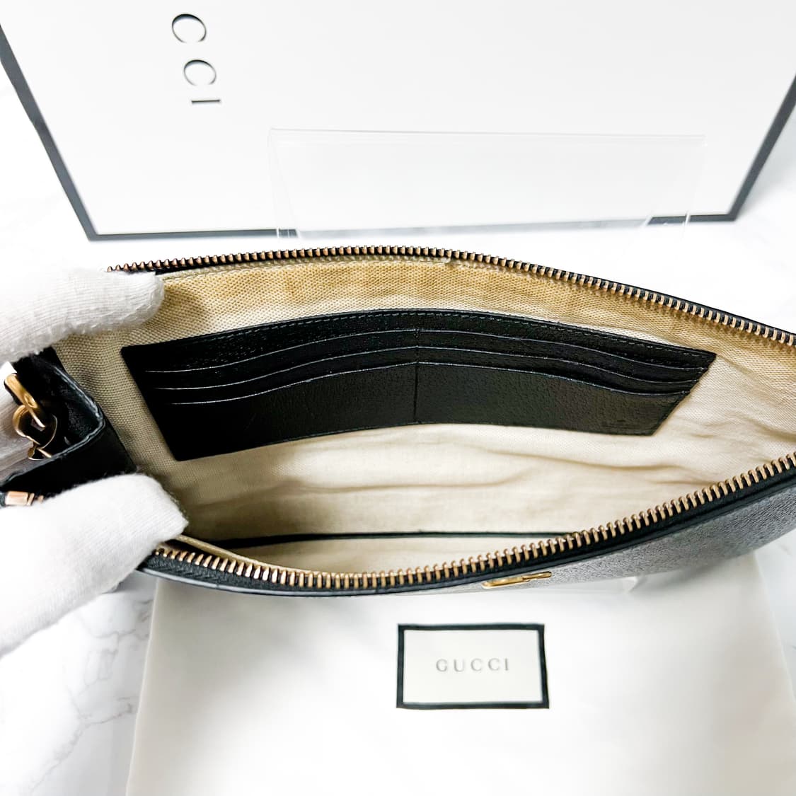 구찌 GG 마몬트 스트랩 클러치 상품이미지6