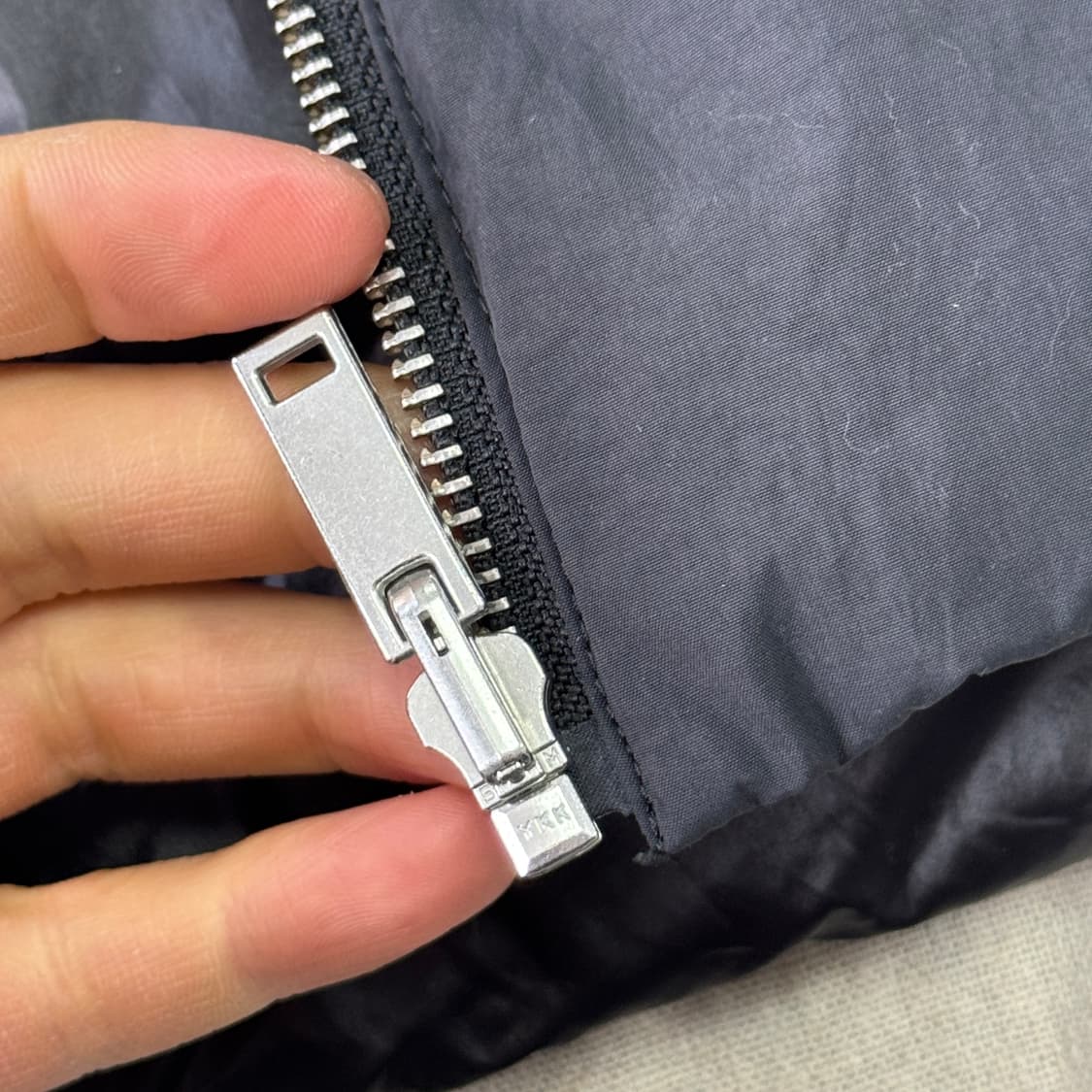 Cos 패디드 후드 베스트 os 상품이미지4