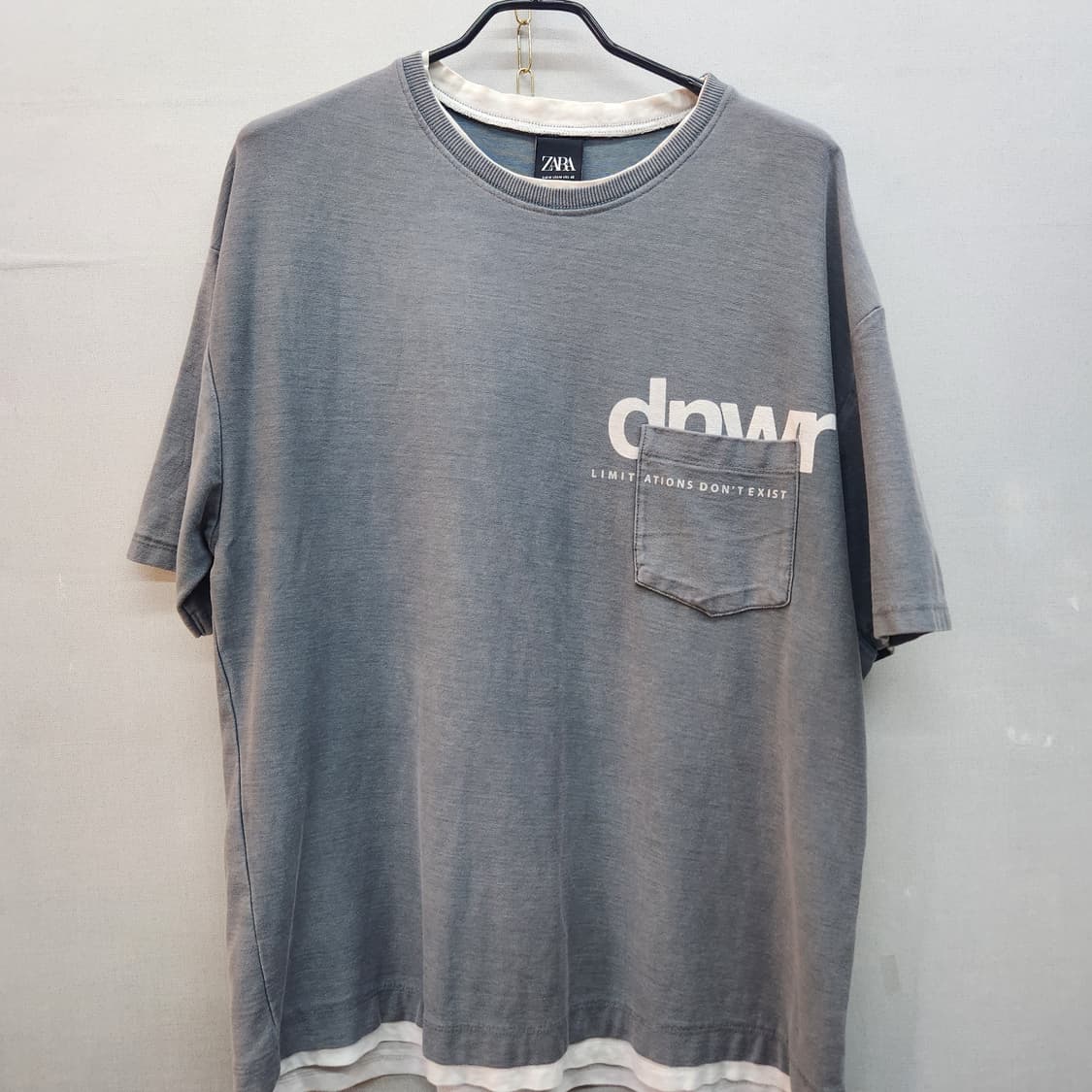 자라 원포켓 프린팅 반팔티 L~XL 상품이미지1