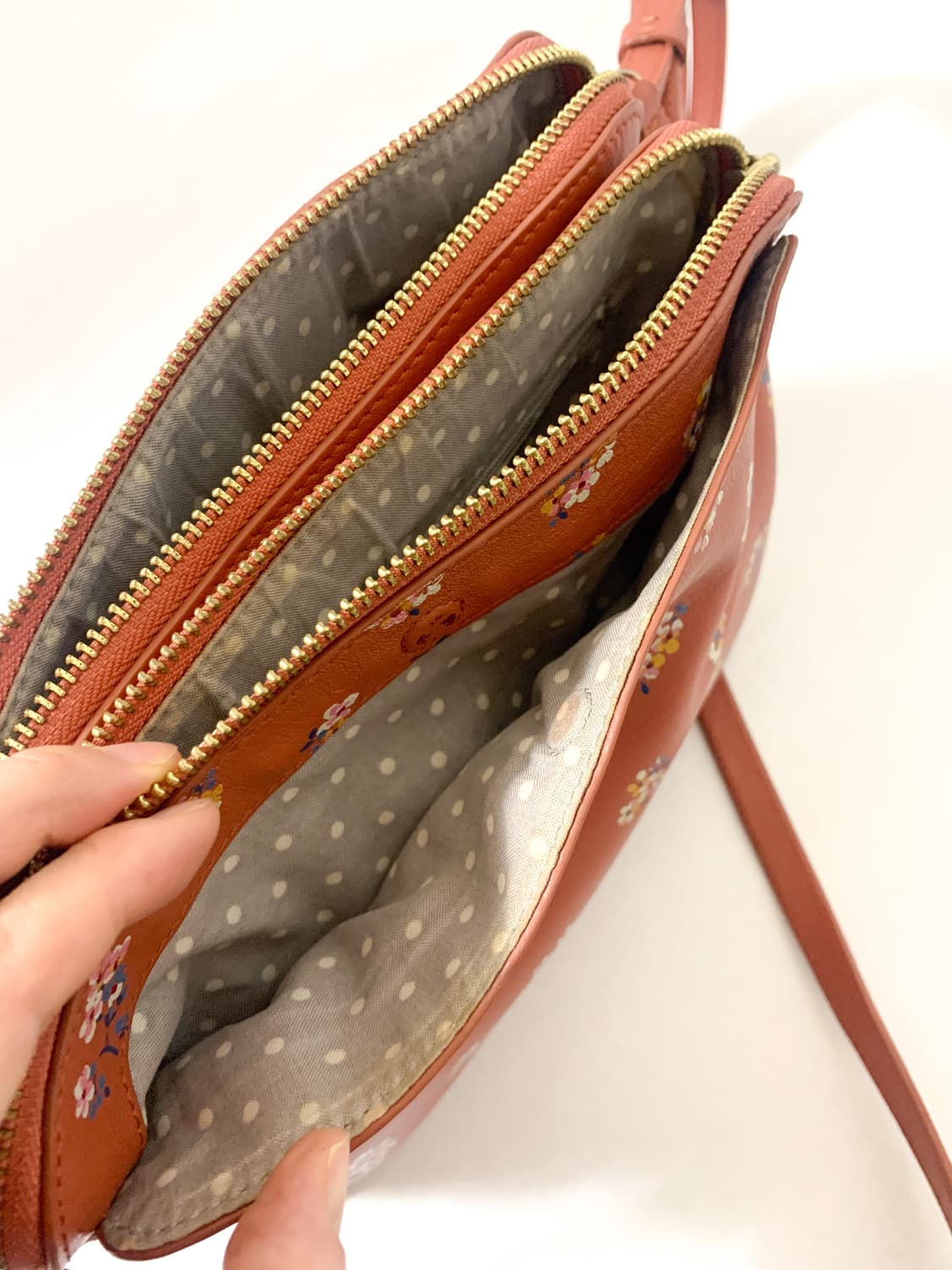 캐스키드슨 플라워 가죽 숄더백 상품이미지9