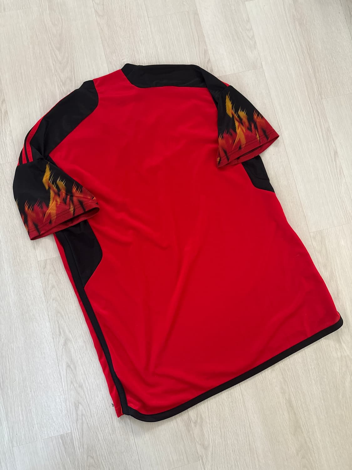 22-24 벨기에 홈 유니폼 (개봉새상품) 상품이미지2