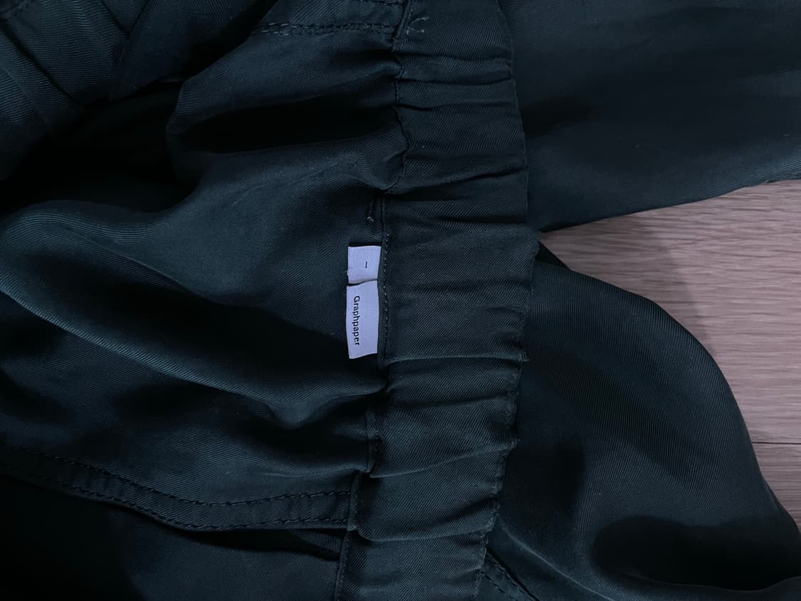 그라프페이퍼 그린 밴딩팬츠 1 상품이미지2