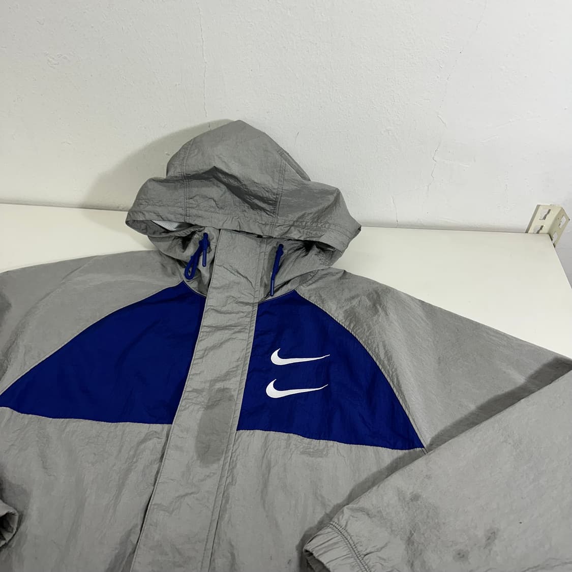 M 나이키 그레이 더블스우시 우븐자켓 상품이미지2