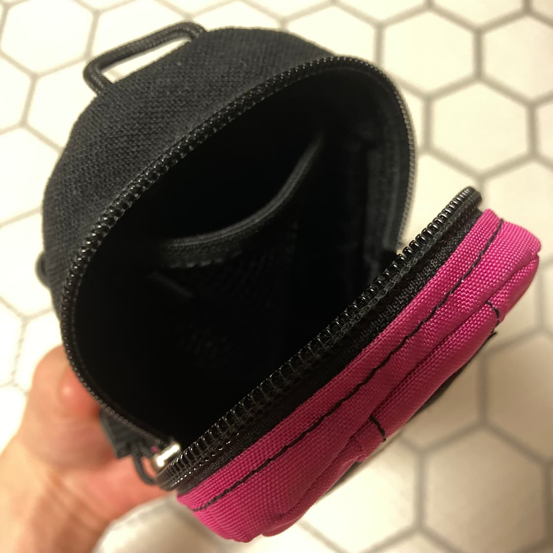 그레고리 구형로고 핑크 파우치 상품이미지6