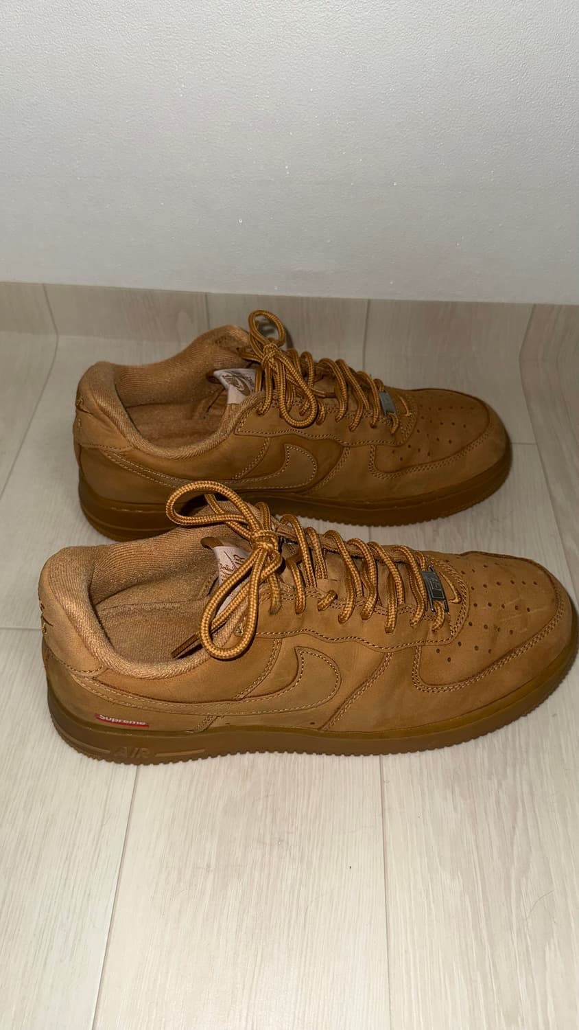 나이키 x 슈프림 에어포스 1 로우 플랙스 된장포스 슈프림 275 상품이미지4