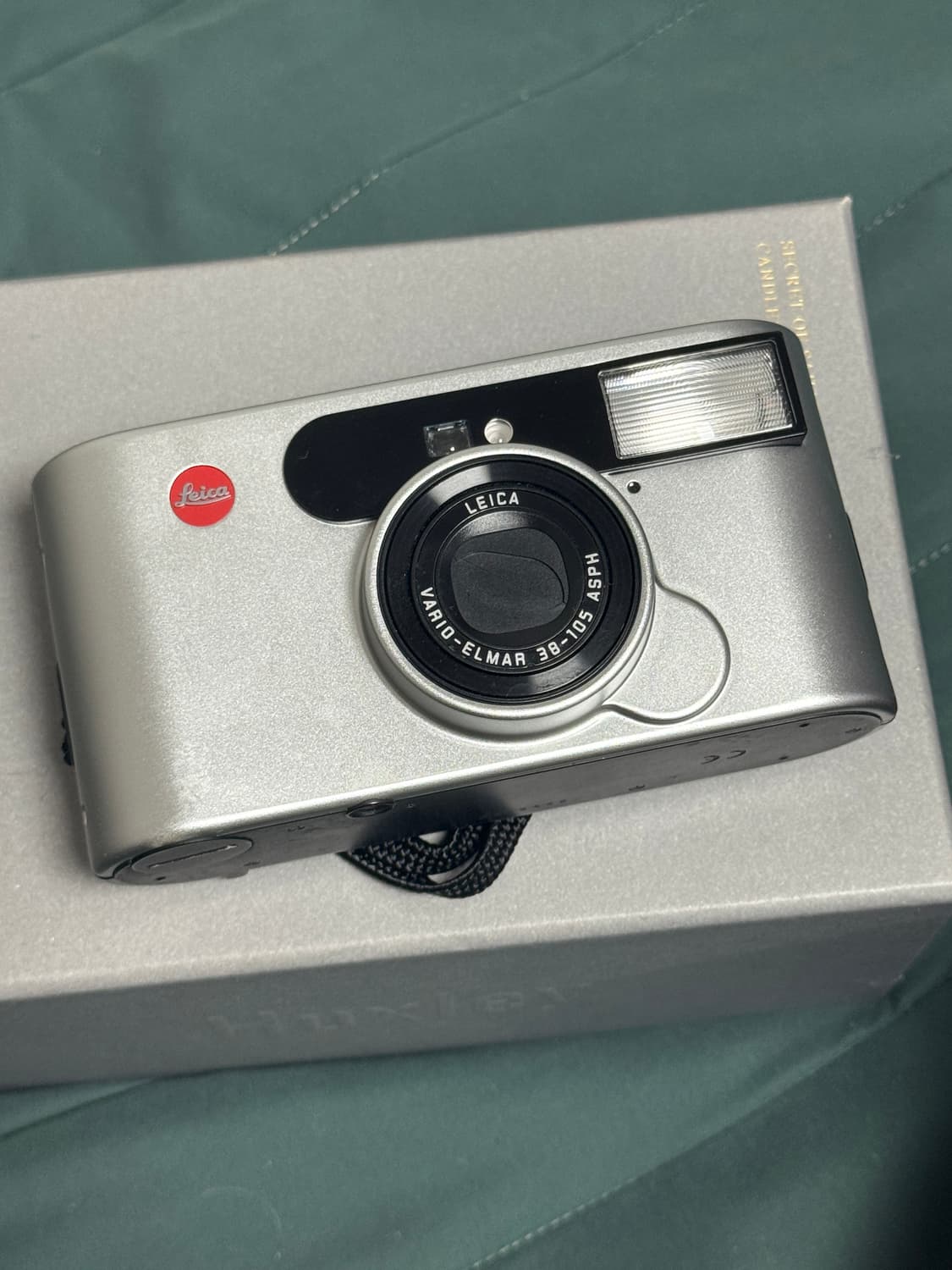 라이카 C1 필름카메라 상품이미지1