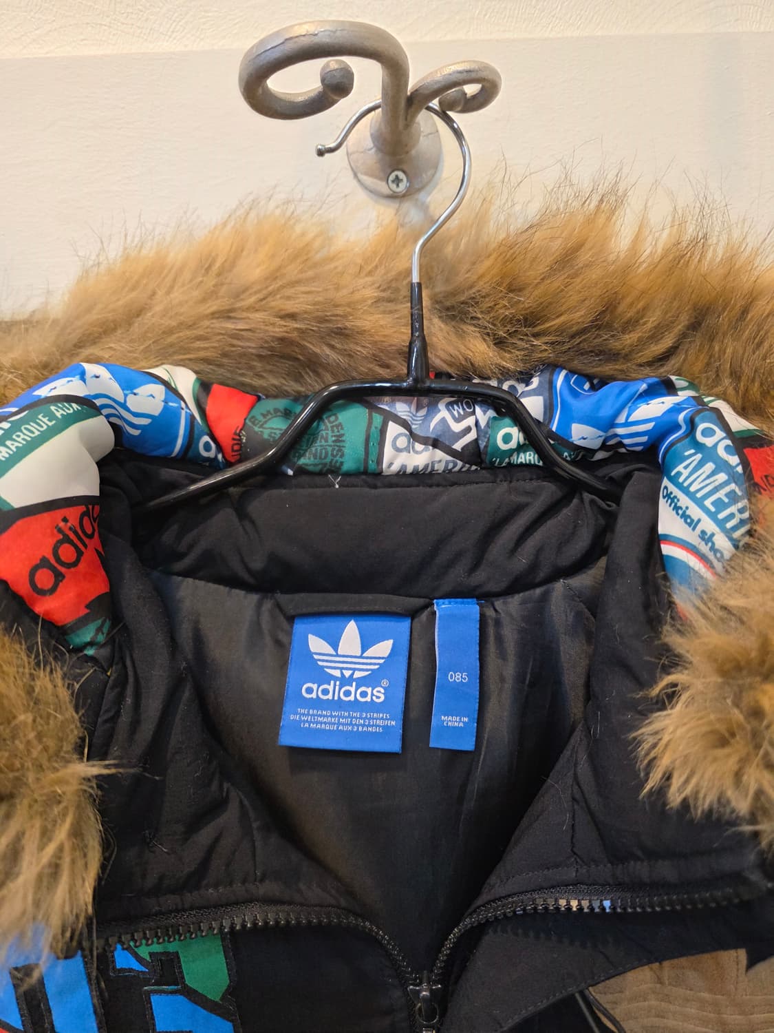 아디다스 덕다운 후드야상패딩 085사이즈 상품이미지2