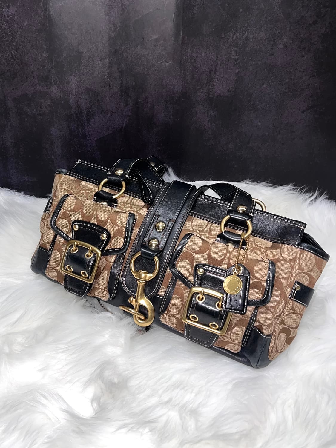 Rare coach 65주년 Legacy Mandy 아카이브 사첼백 상품이미지2