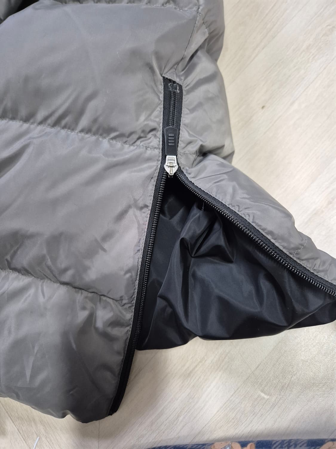 정품 리바이스 롱패딩 상품이미지5