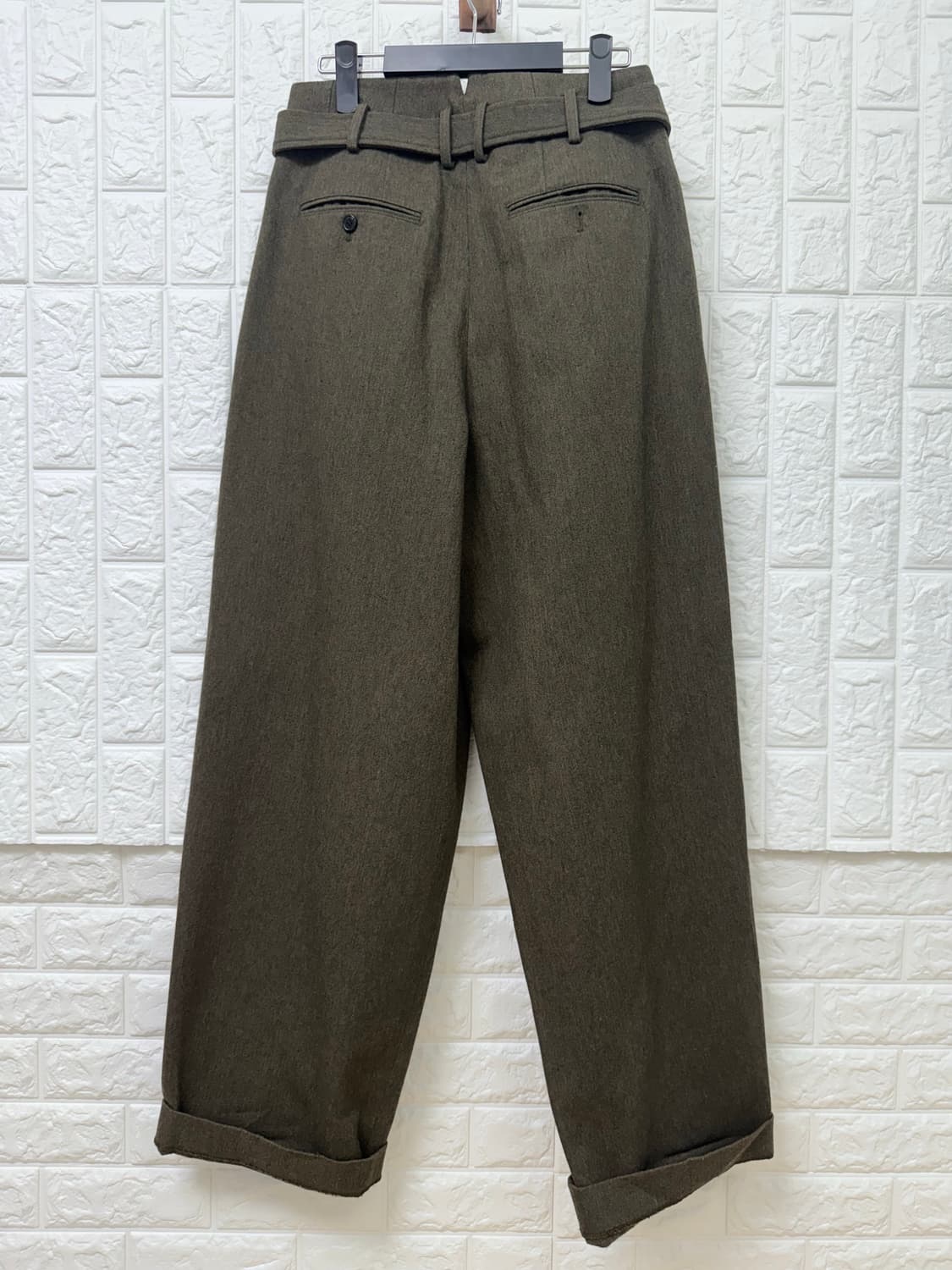 (24FW 새상품)렉토 벨트 벨티드 디테일 하이웨스트 팬츠 카키(M) 상품이미지2