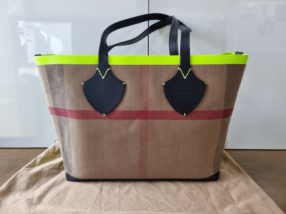 버버리 잉글랜드 토트백 상품이미지3