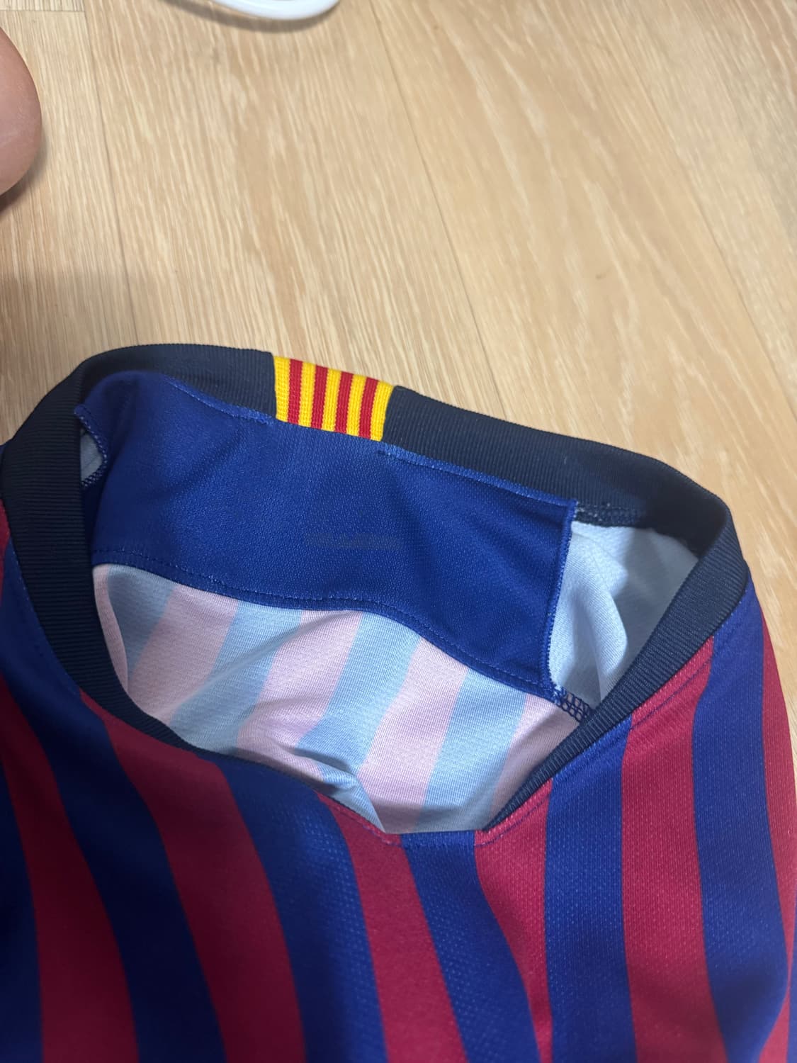 나이키 바르셀로나 18-19 홈 유니폼 반팔티 상품이미지5