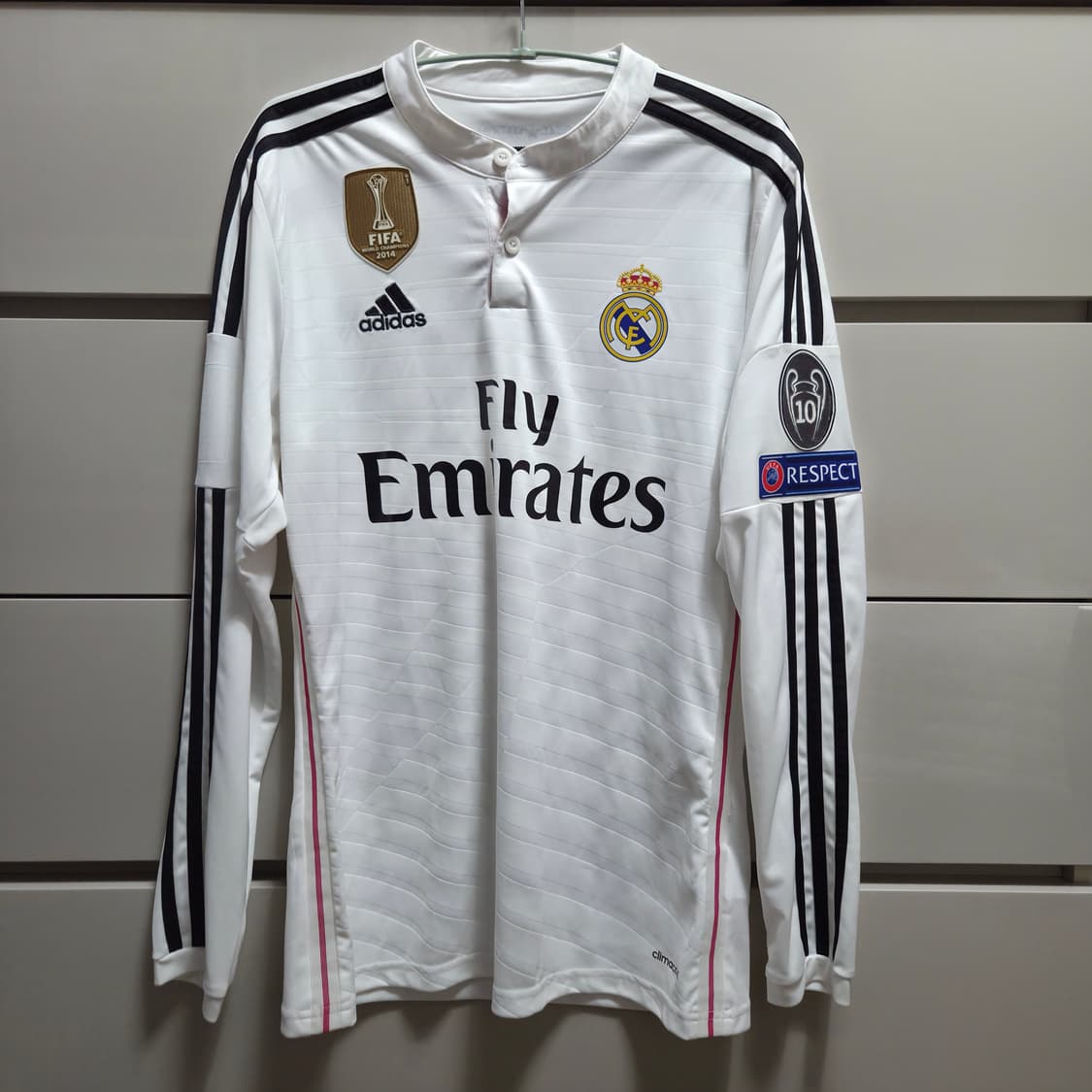 상태최상! 레알마드리드14/15 홈 긴팔 판매 상품이미지1