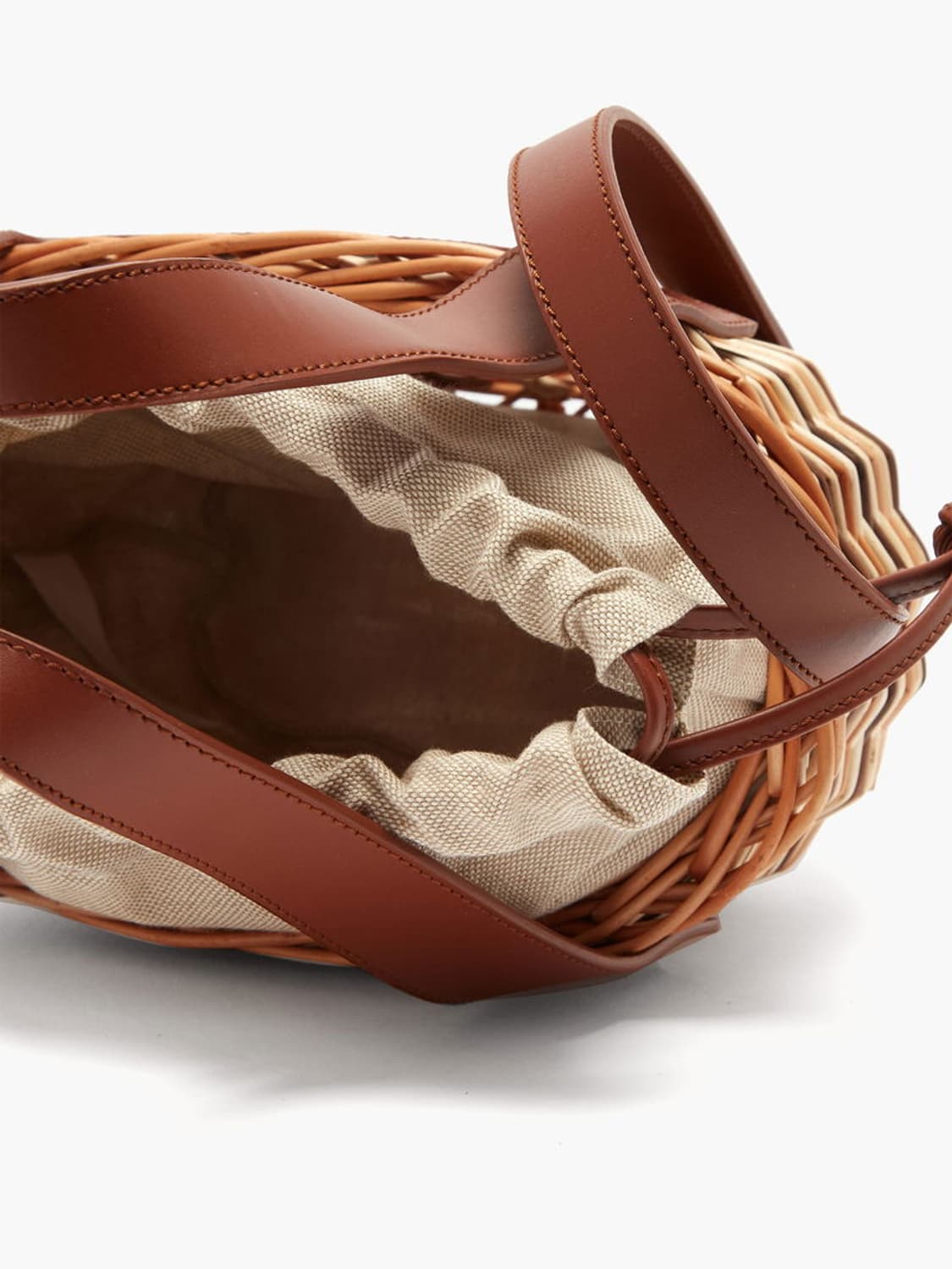 (정품) A.P.C. 아페쎄 라탄 가죽 버킷백 브라운 상품이미지5