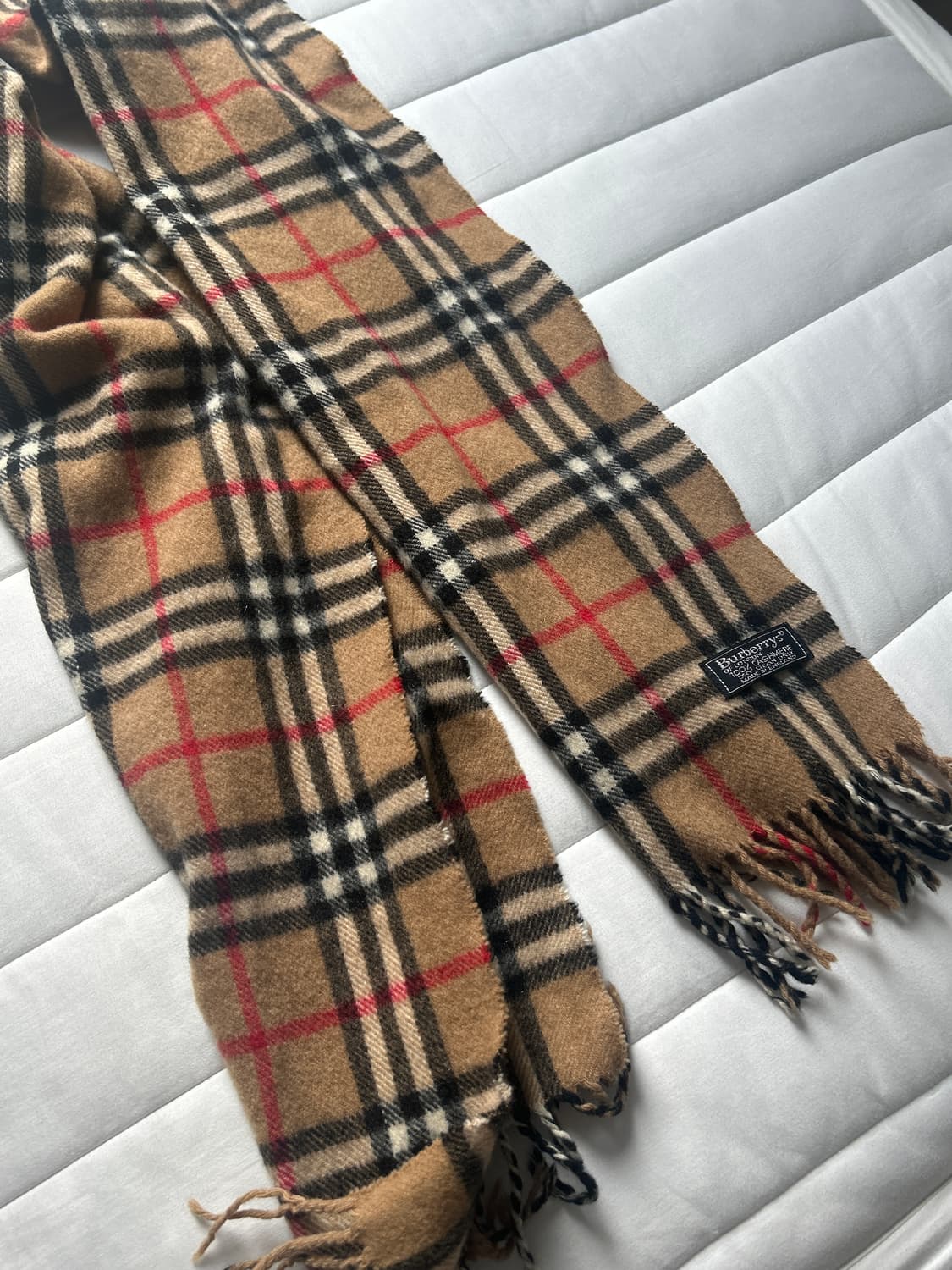 버버리 머플러 상품이미지1