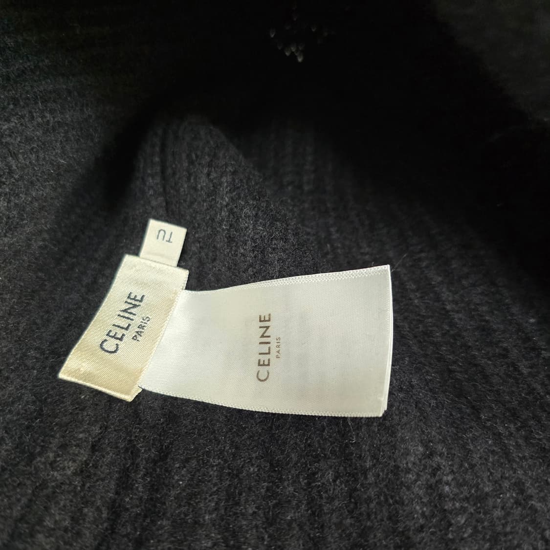 셀린느 로고 비니 판매 상품이미지3