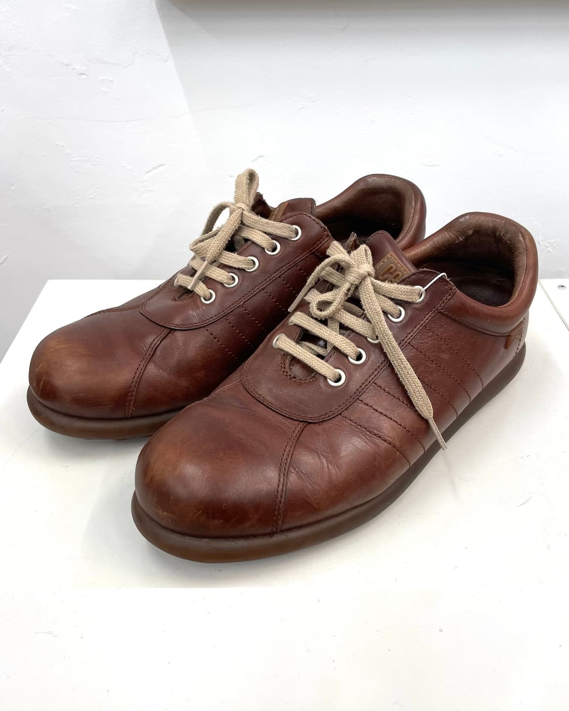 [270] 캠퍼 브라운 레더 스니커즈 상품이미지1