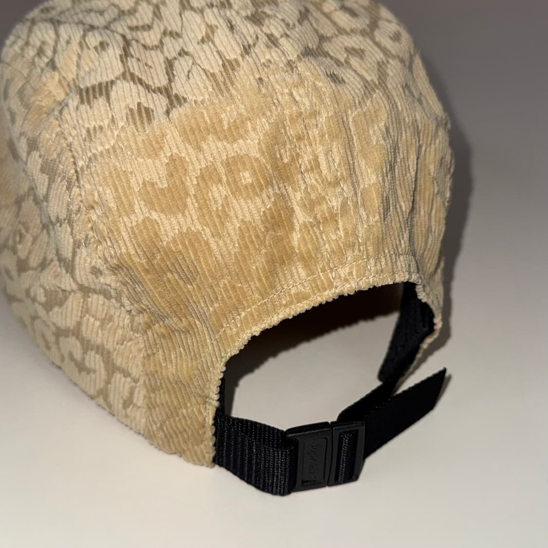 슈프림 레오파드 코듀로이 캠프캡 베이지 - 23FW 상품이미지2