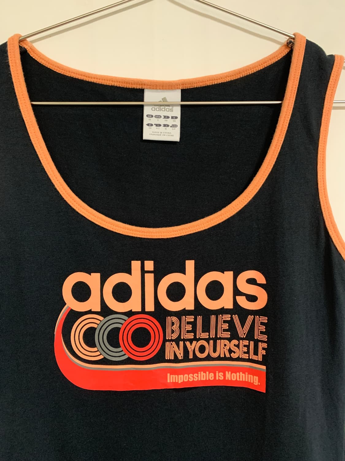 adidas Vintage Black Tank Top with Orang 상품이미지3