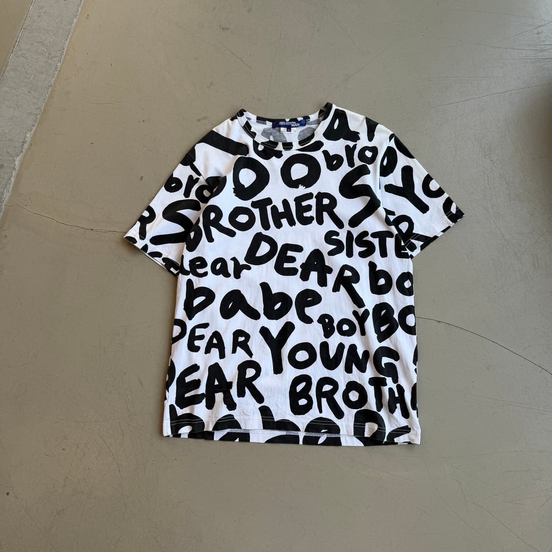 준야 와타나베 텍스트 프린트 하프티 상품이미지2