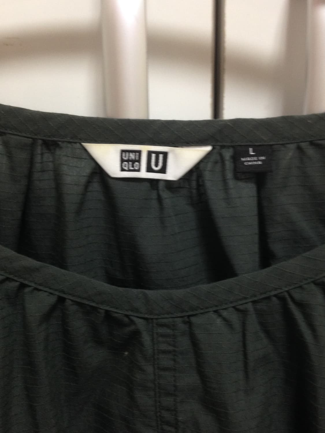 Deep green round neck blouse 상품이미지3