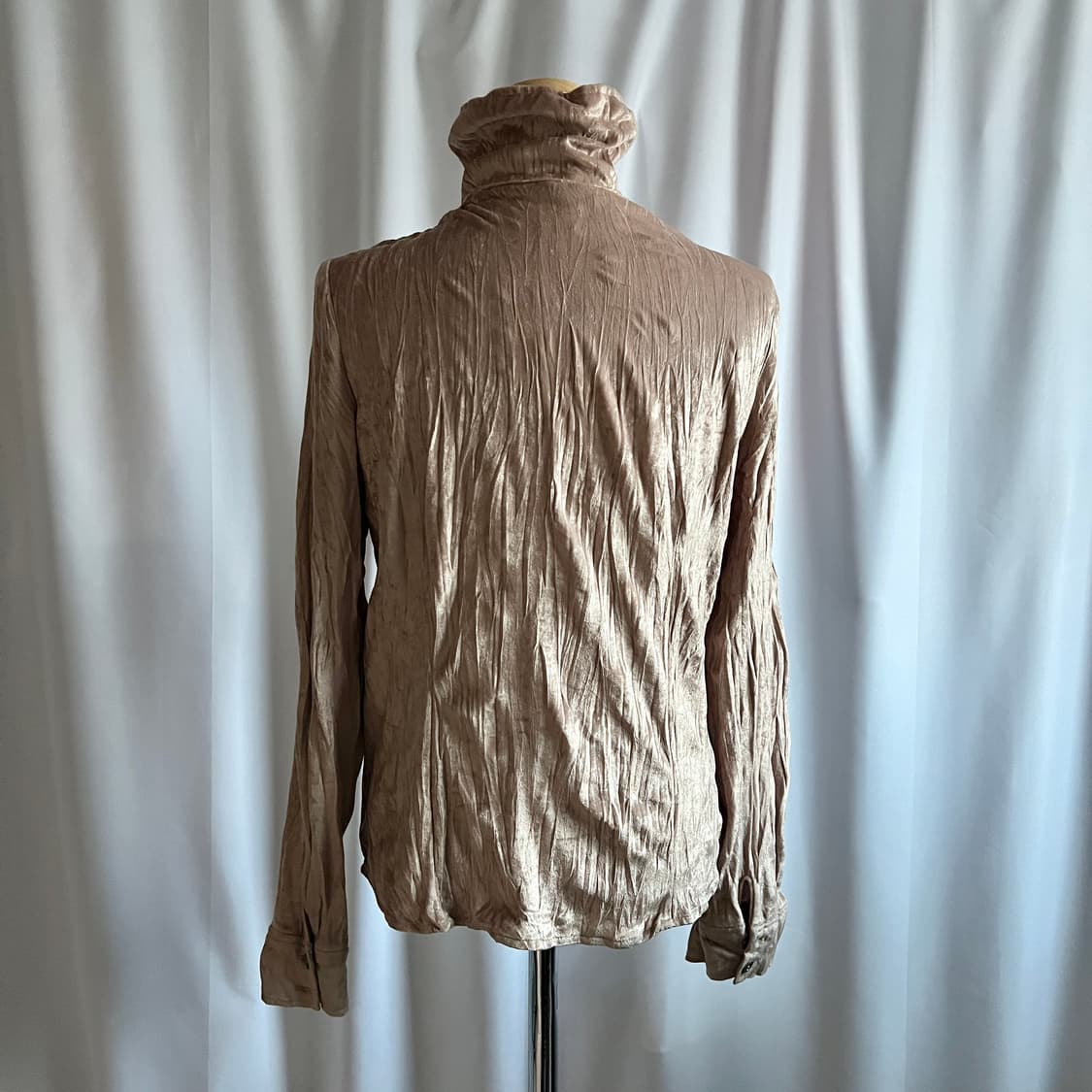 velvet high neck shirt 상품이미지3