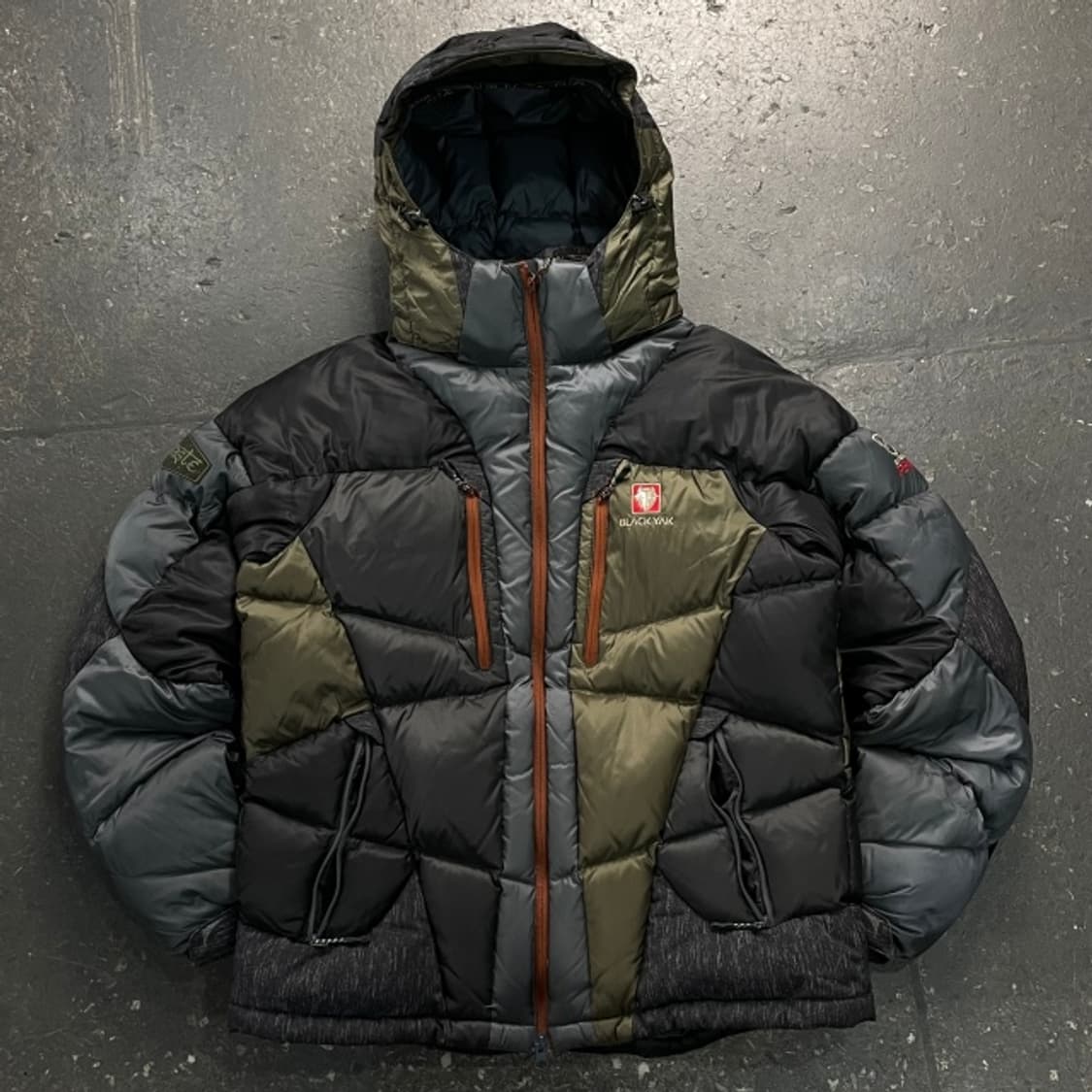 100 블랙야크 패딩  상품이미지1