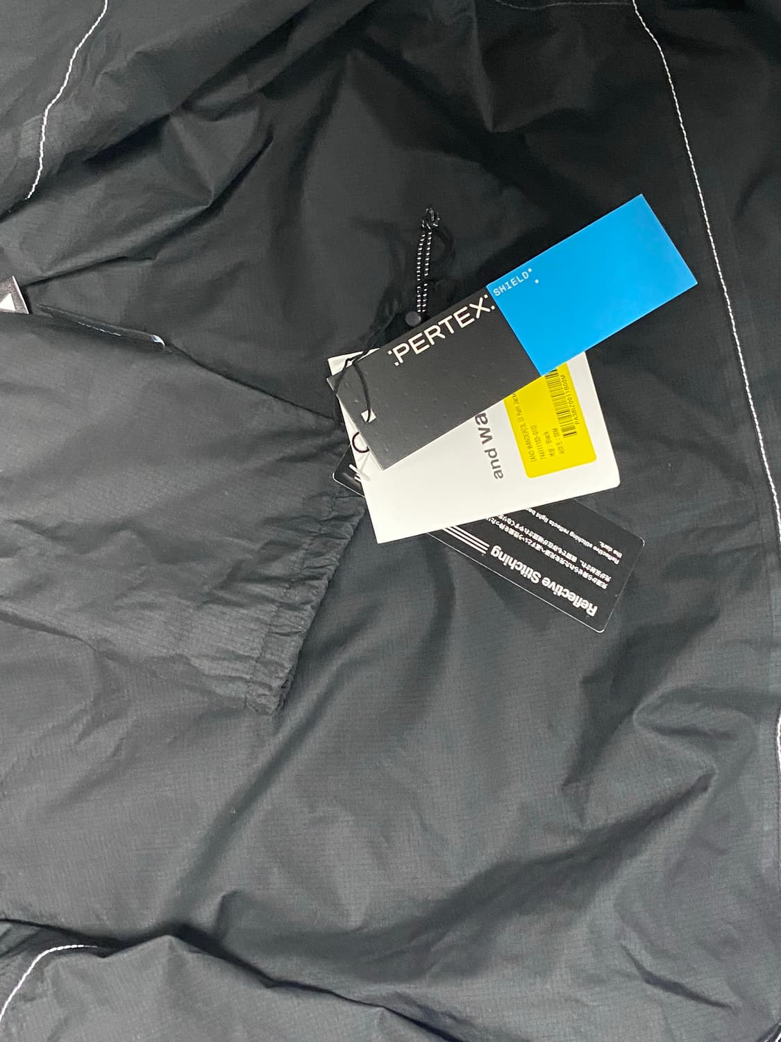 앤드원더 3L UL rain 자켓 블랙 m팝니다 상품이미지4