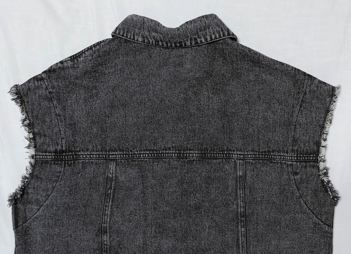 [M] CHIP CLIP 흑청 컷오프 데님 베스트 상품이미지8