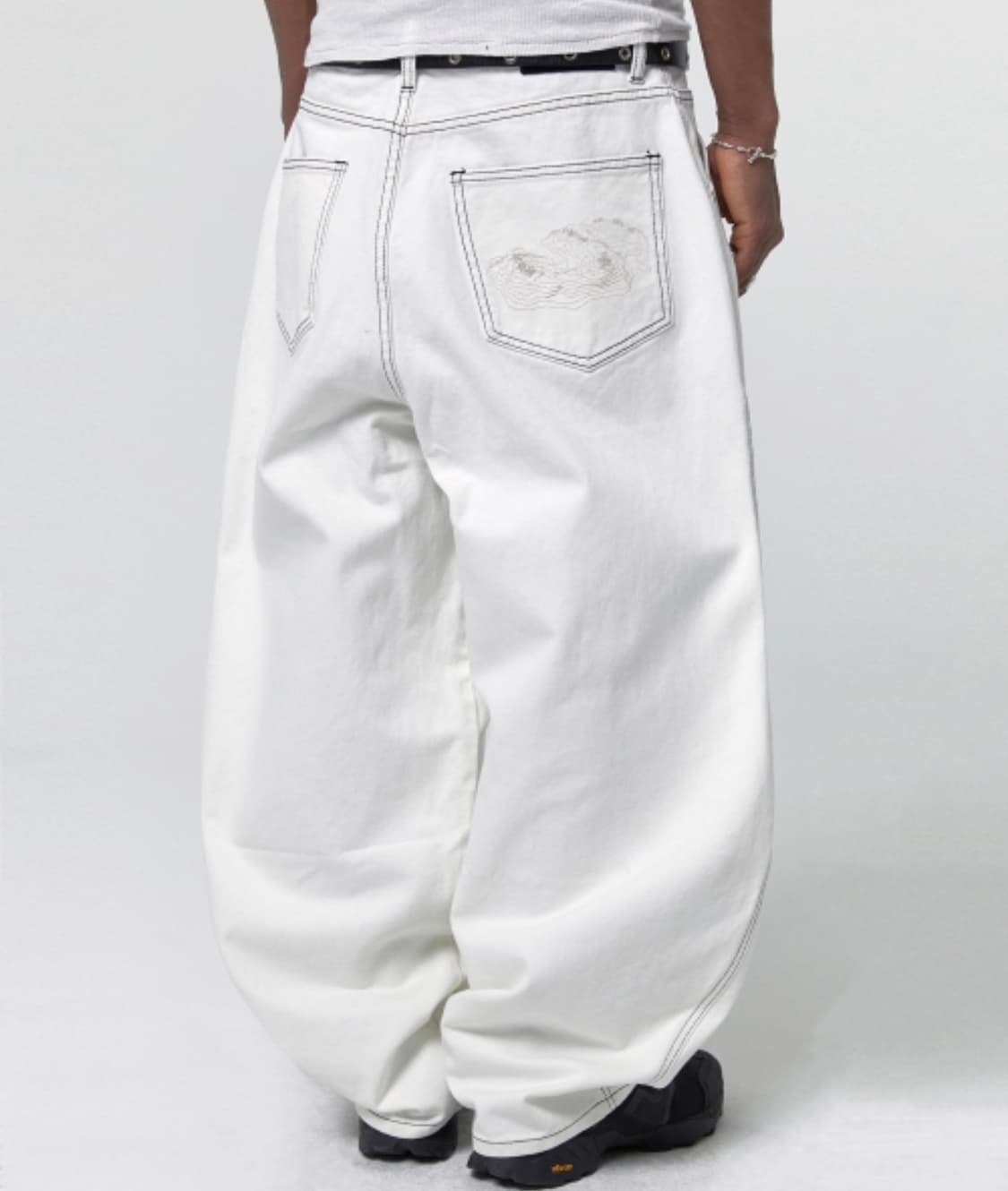스웨이드 SUADE CONTOUR POCKET DENIM WHITE 상품이미지1