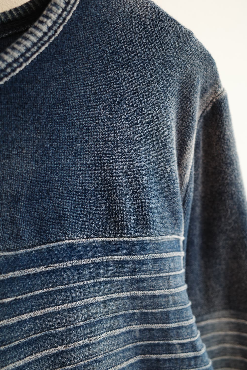 in the attic 테리코튼 크레이지패턴 롱슬리브 상품이미지4