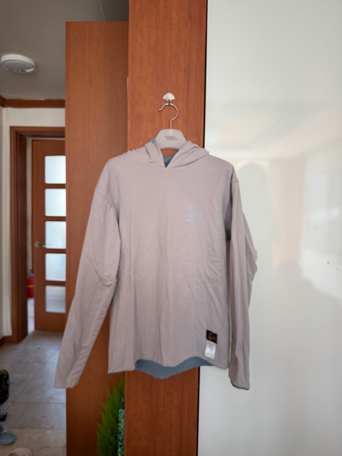 니들스 리버시블 후드티 상품이미지4