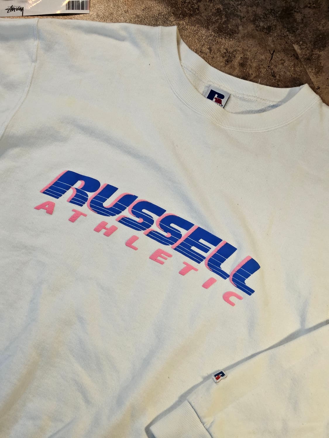 러셀 애슬레틱 RUSSELL ATHLETIC 맨투맨 (오프화이트)
mad 상품이미지6