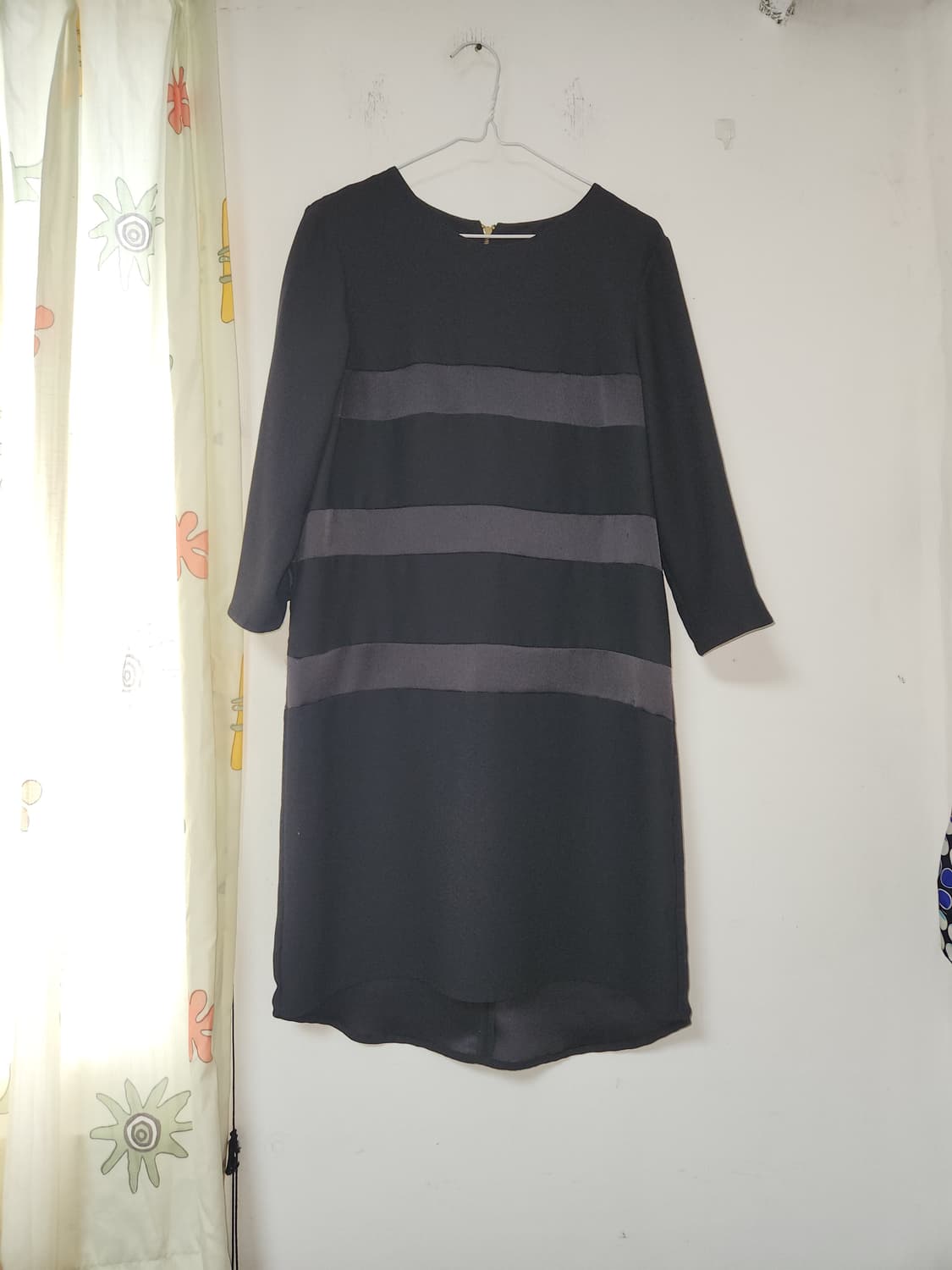 블랙 스트라이프 패턴 원피스 F(~77) 상품이미지1