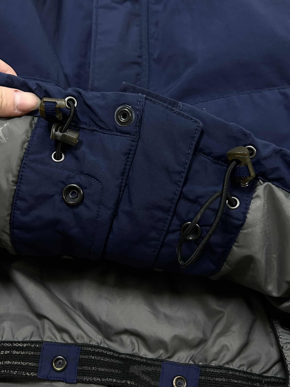 오클리 센터로고 누빔 바람막이 상품이미지9