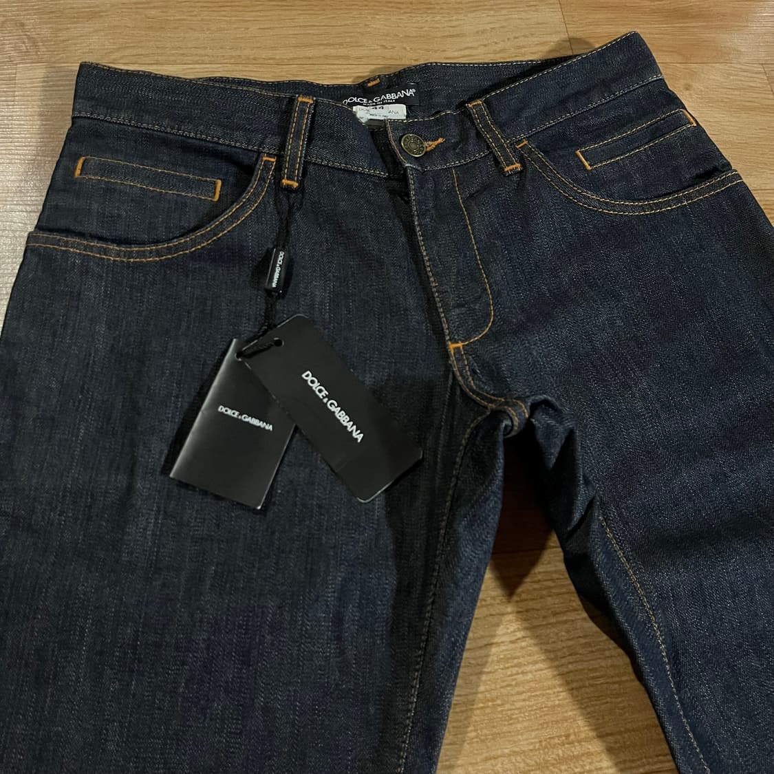 [29-30] (새상품) 돌체 가죽패치 생지데님 상품이미지6