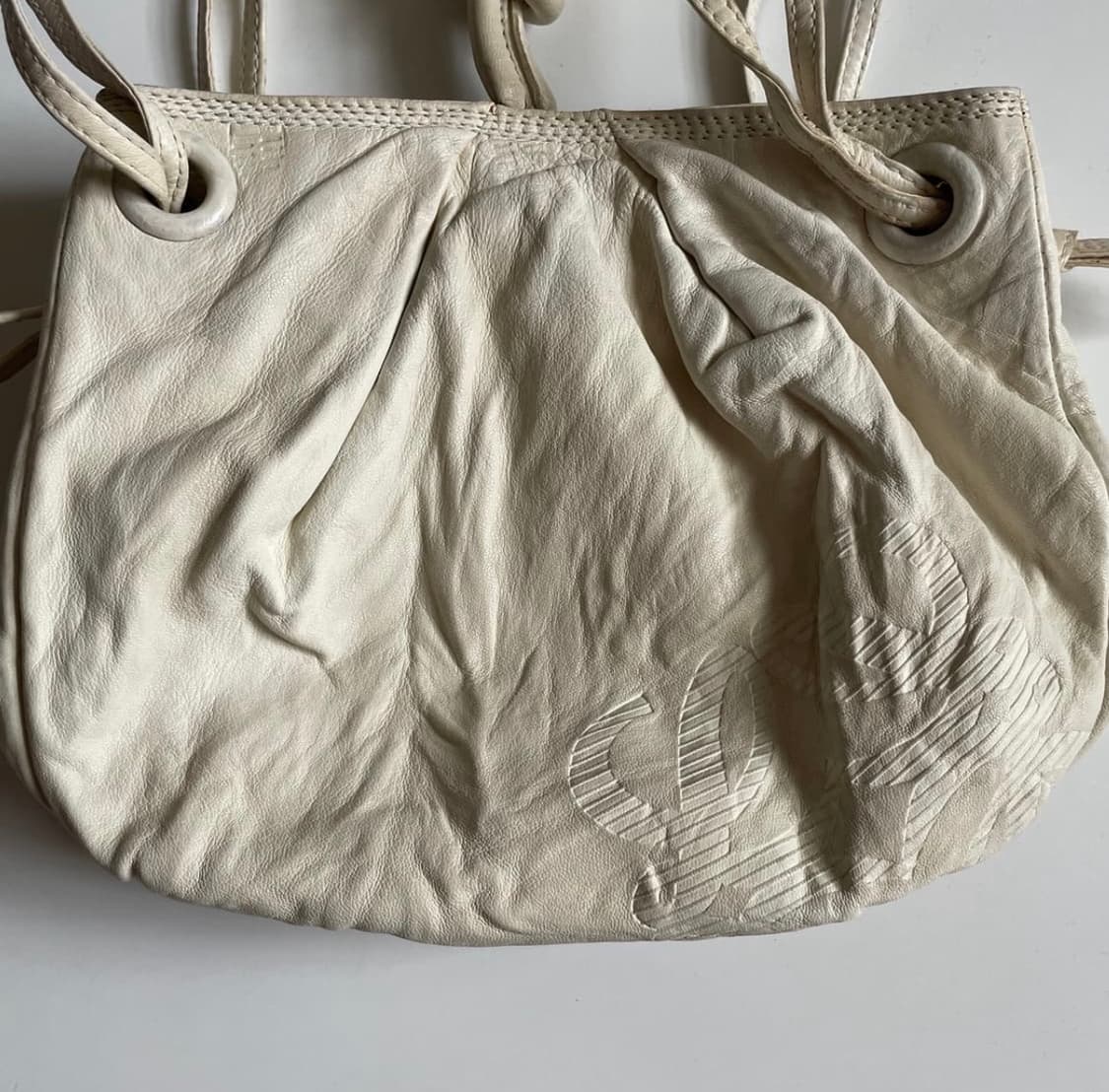 로에베 스트링 백 상품이미지4