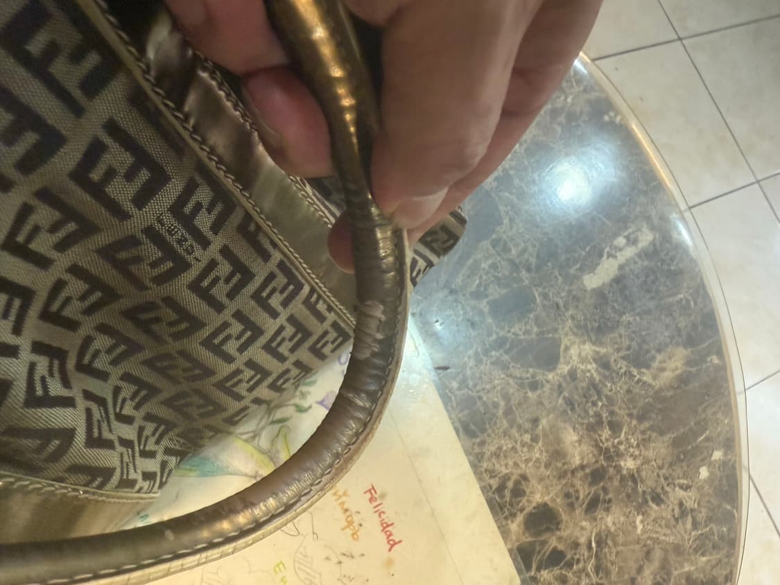 정품 펜디 미니 주카 보스턴백 팝니다 상품이미지10